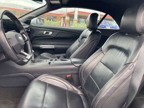 Used 2024 Ford Mustang Premium image 10