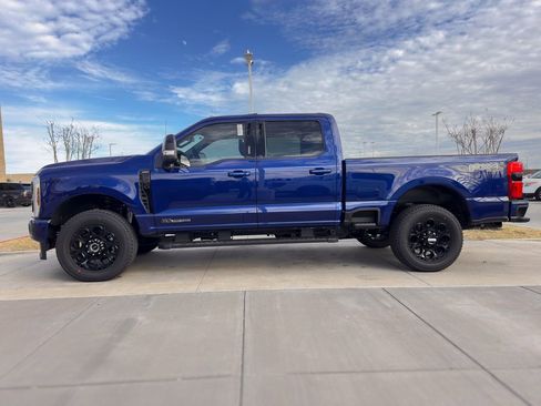 New 2026 Ford F250 Lariat w/ Black Appearance Package image 71