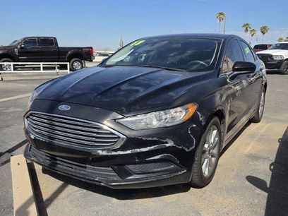 Used 2017 Ford Fusion SE w/ Fusion SE Technology Package