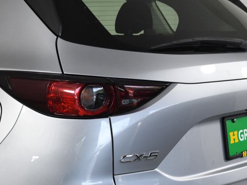 Used 2017 MAZDA CX-5 Sport image 33