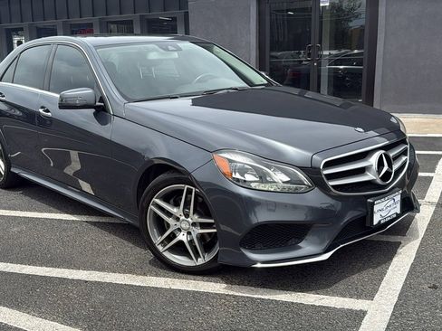 Used 2016 Mercedes-Benz E 350 4MATIC Sedan image 1