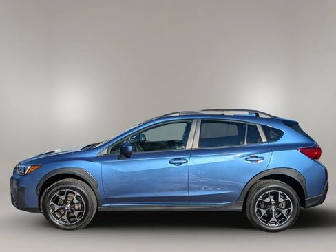 Used 2018 Subaru Crosstrek 2.0i Premium image 2