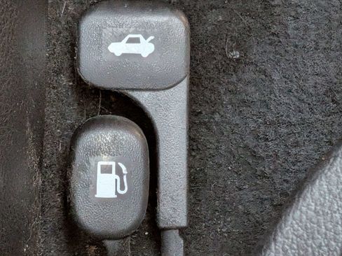 Used 2023 Kia Forte LXS w/ LXS Technology Package FWD image 27