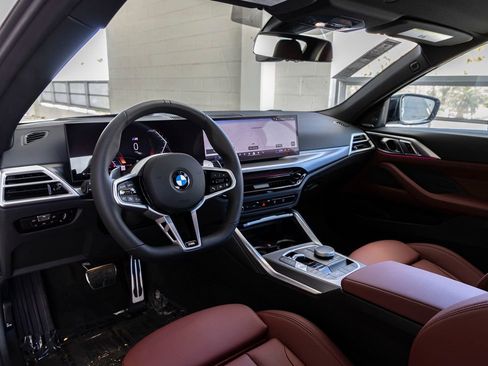 New 2026 BMW 430i xDrive Convertible w/ M Sport Package AWD/4WD image 15