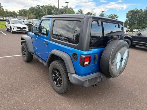 Used 2021 Jeep Wrangler Sport AWD/4WD image 3