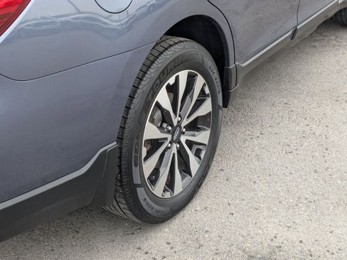 Used 2015 Subaru Outback 2.5i Limited image 12