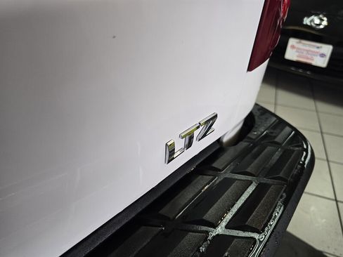 Used 2011 Chevrolet Silverado 1500 LTZ w/ Max Trailering Pack AWD/4WD image 28