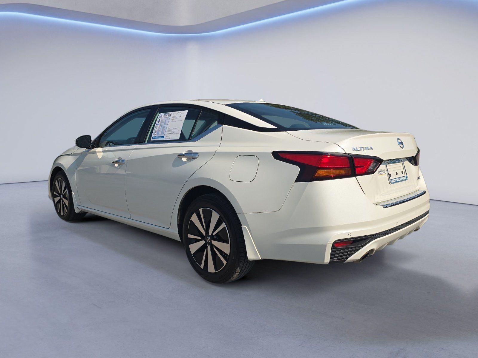 Used 2021 Nissan Altima 2.5 SL AWD/4WD image 3