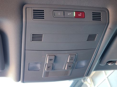 Used 2020 Volkswagen Jetta S w/ Driver Assistance Package image 28