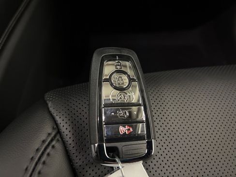 New 2026 Lincoln Corsair Premiere image 40