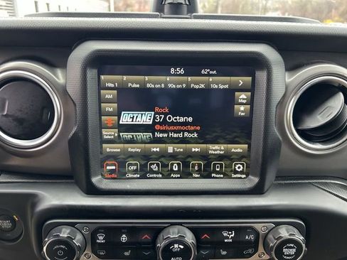 Used 2022 Jeep Wrangler Unlimited Rubicon w/ Steel Bumper Group AWD/4WD image 20