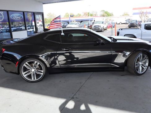 Used 2016 Chevrolet Camaro LT w/ RS Package image 4