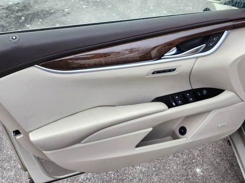 Used 2015 Cadillac XTS Luxury w/ Driver Awareness Package image 24