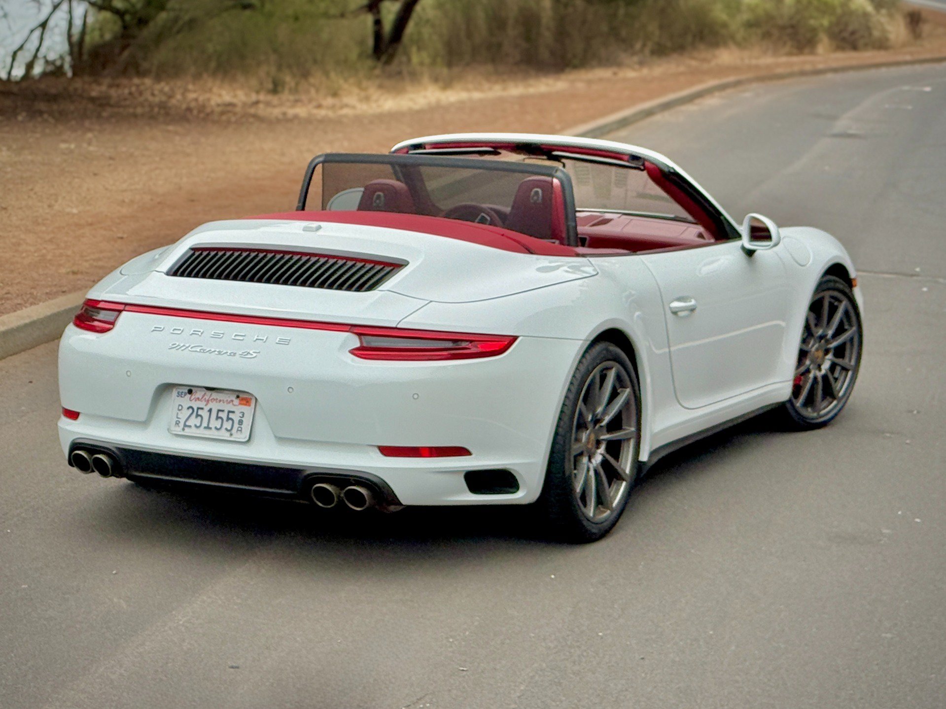 Used 2019 Porsche 911 Carrera 4S AWD/4WD image 20