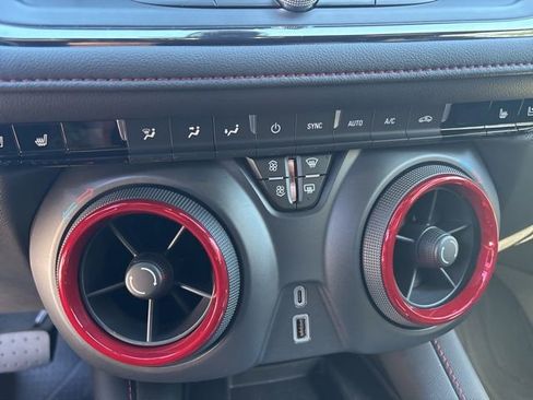 Used 2024 Chevrolet Blazer RS w/ Enhanced Convenience Package image 20