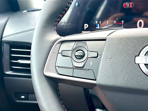 New 2026 Nissan Sentra SR w/ Floor Mat Package FWD image 19