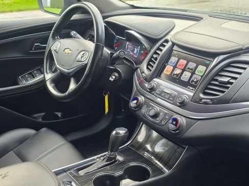 Used 2017 Chevrolet Impala LT image 15