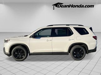 New 2026 Honda Pilot Black Edition video 2