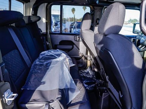 New 2026 Jeep Gladiator Mojave AWD/4WD image 20