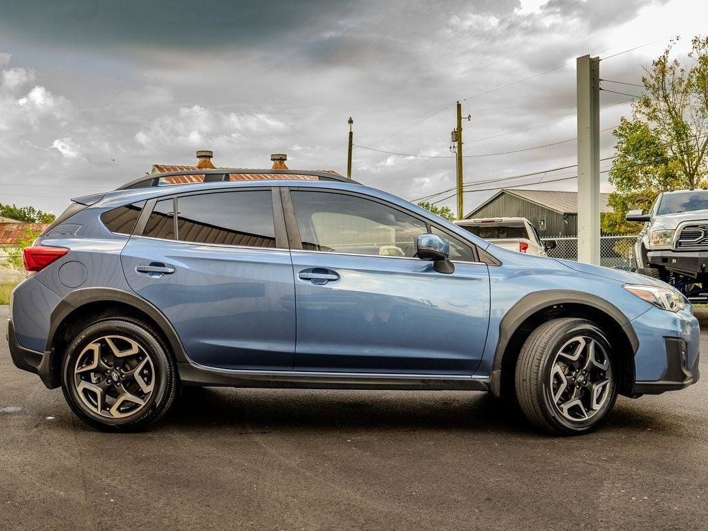Used 2020 Subaru Crosstrek 2.0i Limited w/ Moonroof Package w/Navigation AWD/4WD image 2
