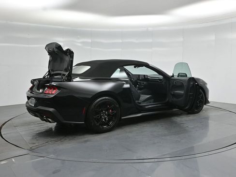 Certified 2025 Ford Mustang GT Premium w/ GT Performance Package image 6