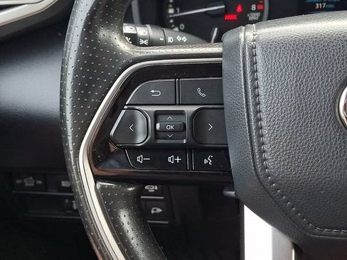 Certified 2022 Toyota Tundra SR5 w/ SR5 Convenience Package AWD/4WD image 19
