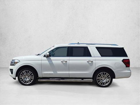 Used 2022 Ford Expedition Max Platinum AWD/4WD image 9
