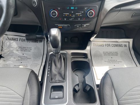 Used 2019 Ford Escape SE AWD/4WD image 24