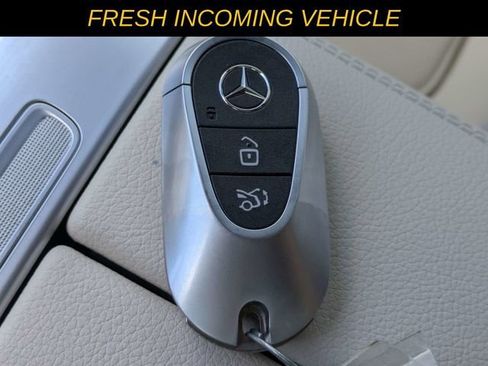 Used 2023 Mercedes-Benz GLC 300 image 26
