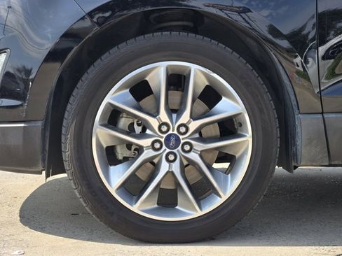 Used 2018 Ford Edge Titanium w/ Equipment Group 301A image 11