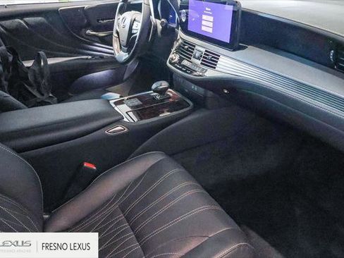 Certified 2023 Lexus LS 500 w/ Interior Upgrade Package image 12