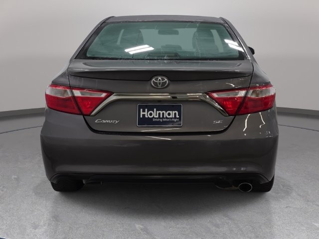 Used 2017 Toyota Camry SE FWD image 7