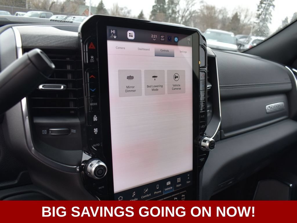 New 2026 RAM 3500 Laramie AWD/4WD image 33
