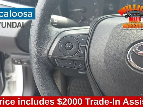 Used 2023 Toyota Corolla LE FWD image 16