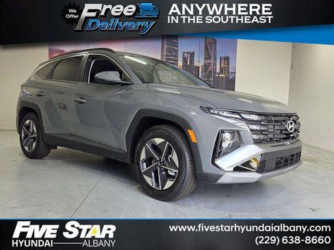 New 2026 Hyundai Tucson SEL FWD image 1