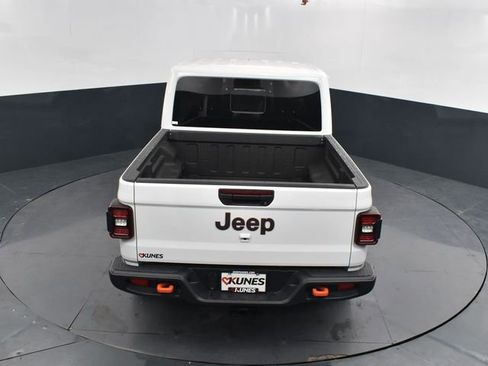 New 2025 Jeep Gladiator Mojave w/ Safety Group image 36