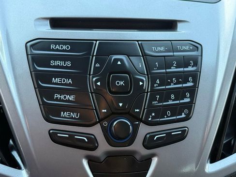 Used 2018 Ford Transit 350 XLT image 44