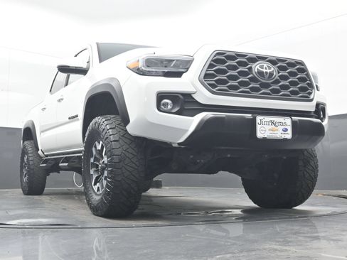Used 2023 Toyota Tacoma TRD Off-Road AWD/4WD image 24