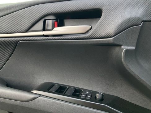 Used 2026 Toyota Camry SE w/ Multimedia Upgrade Package image 13