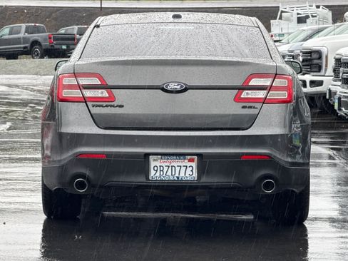 Used 2017 Ford Taurus SEL w/ Equipment Group 201A image 5