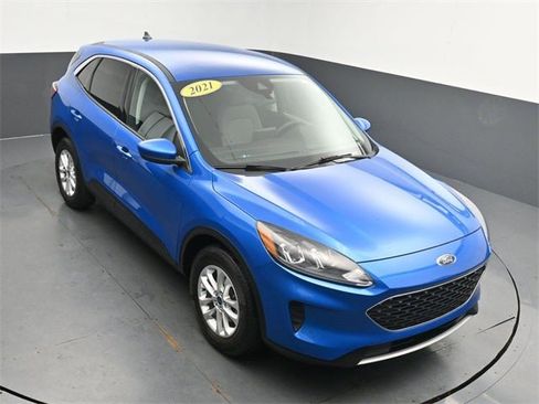 Used 2021 Ford Escape SE image 22