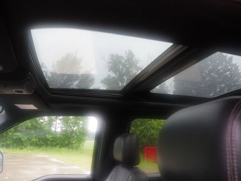 Used 2017 Ford F150 Lariat AWD/4WD image 5