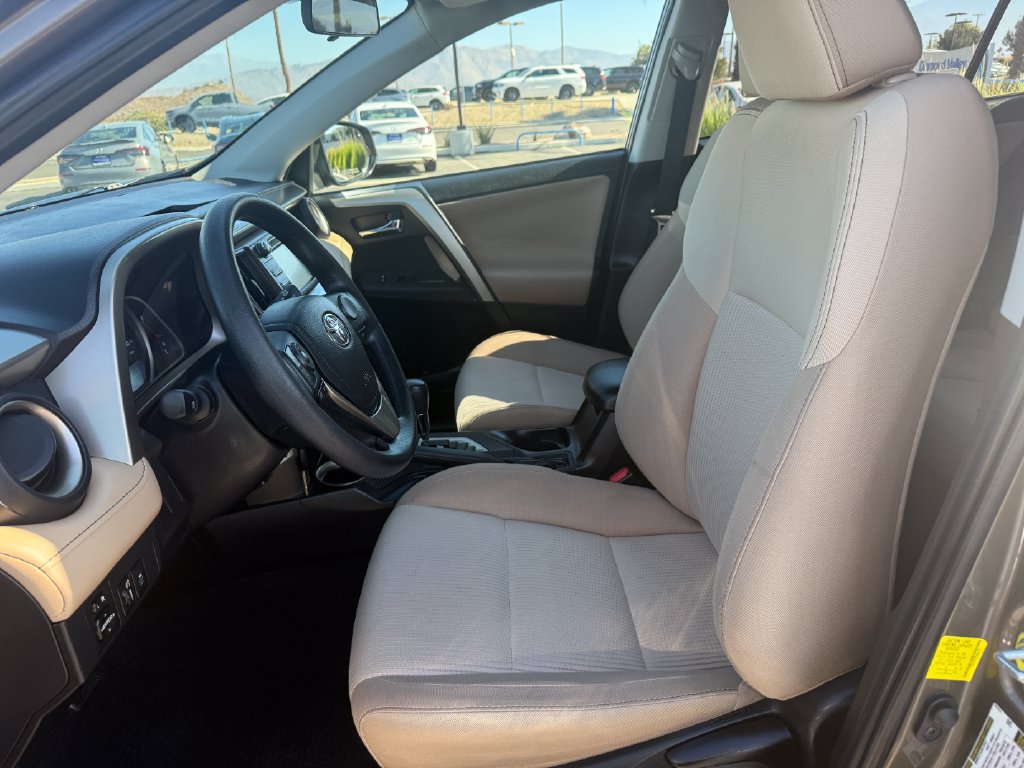 Used 2014 Toyota RAV4 XLE FWD image 12