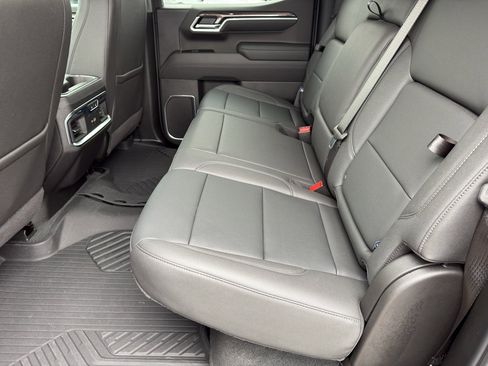 Used 2025 Chevrolet Silverado 1500 LTZ w/ Z71 Off-Road Package image 23