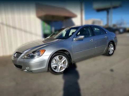 Used 2007 Acura RL 3.5 Sedan 4D image 2