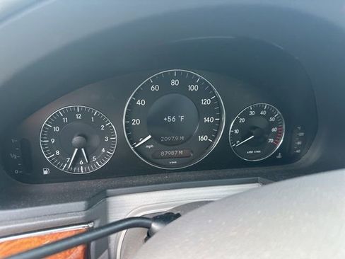 Used 2005 Mercedes-Benz E 500 4MATIC Sedan image 7