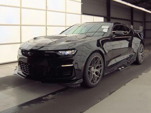 Used 2023 Chevrolet Camaro SS RWD image 1