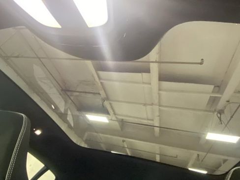 Used 2023 Volvo C40 P8 Recharge Ultimate image 28