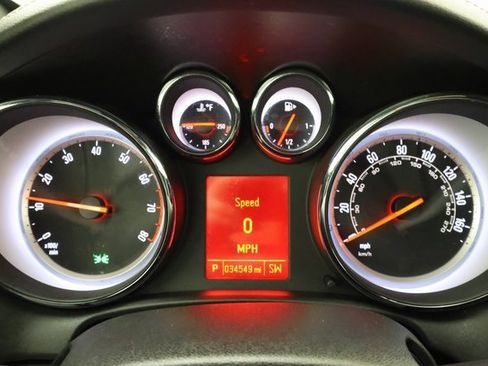 Used 2019 Buick Cascada Premium image 11