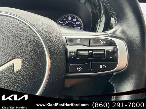 Used 2022 Kia K5 GT-Line AWD/4WD image 31
